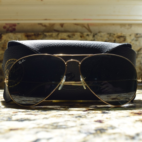 Ray-Ban Aviator Sunglasses - Picture 4 of 7